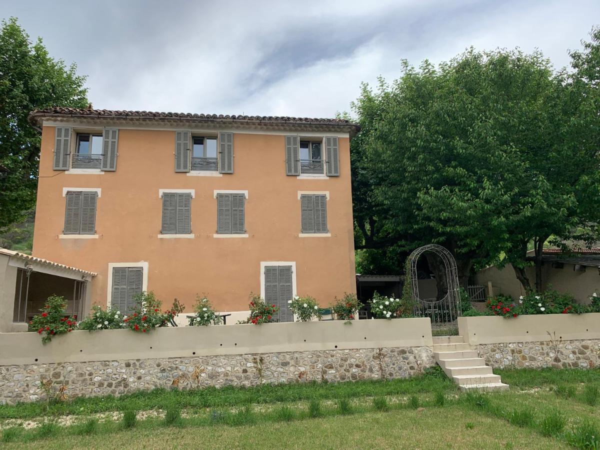 Clos Augusta 2 Riez Exterior foto